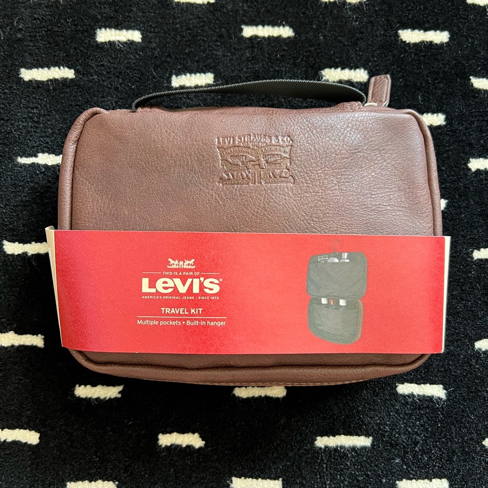 Levi’s Travel Kit Toiletry Bag